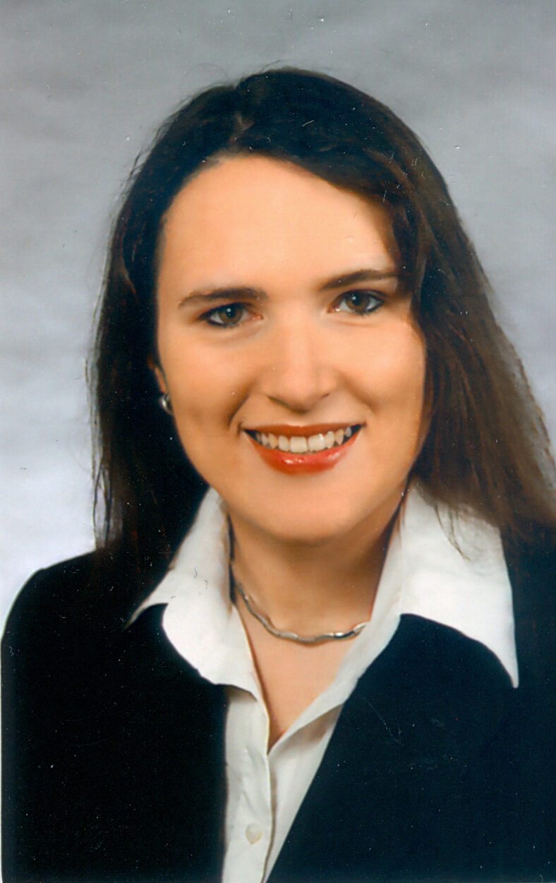 Porträtfoto Dr. Jutta Fehr